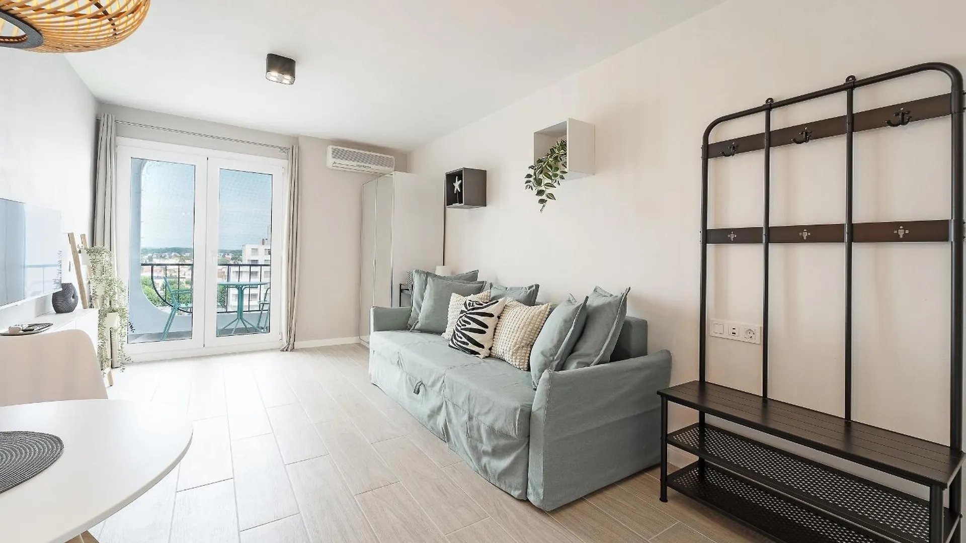 אמפוריבראבה Welcs Estudio 157 Emp Cerca Del Mar